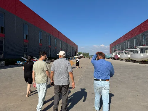 LAWADA® zavod safari va biznes aloqalari uchun pokistonlik hamkorlarni qabul qiladi